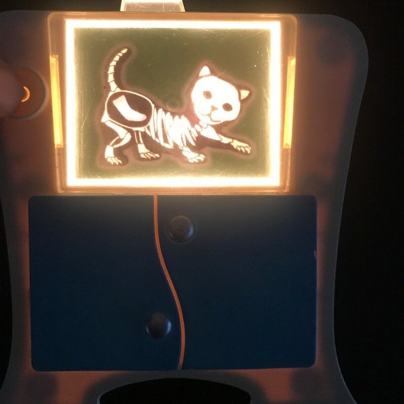 Barbie Mattel Toys 204 Mattel Barbie Doll Pet Vet Xray Machine